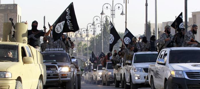 Os veiculos leves que equipam os ISIS sáo as Toyotas